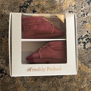 NEW Freshly Picked Oxfords